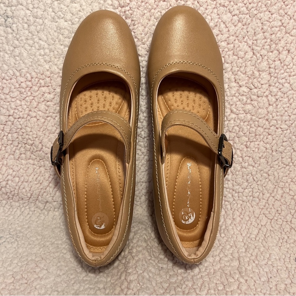 Women’s Low Block Heel Mary Jane Pumps Tan – Vintage Work Dress Shoes